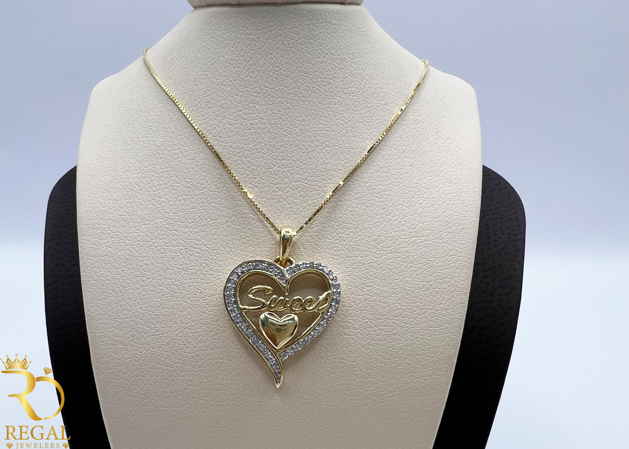 Female Pendant Necklace with Diamonds