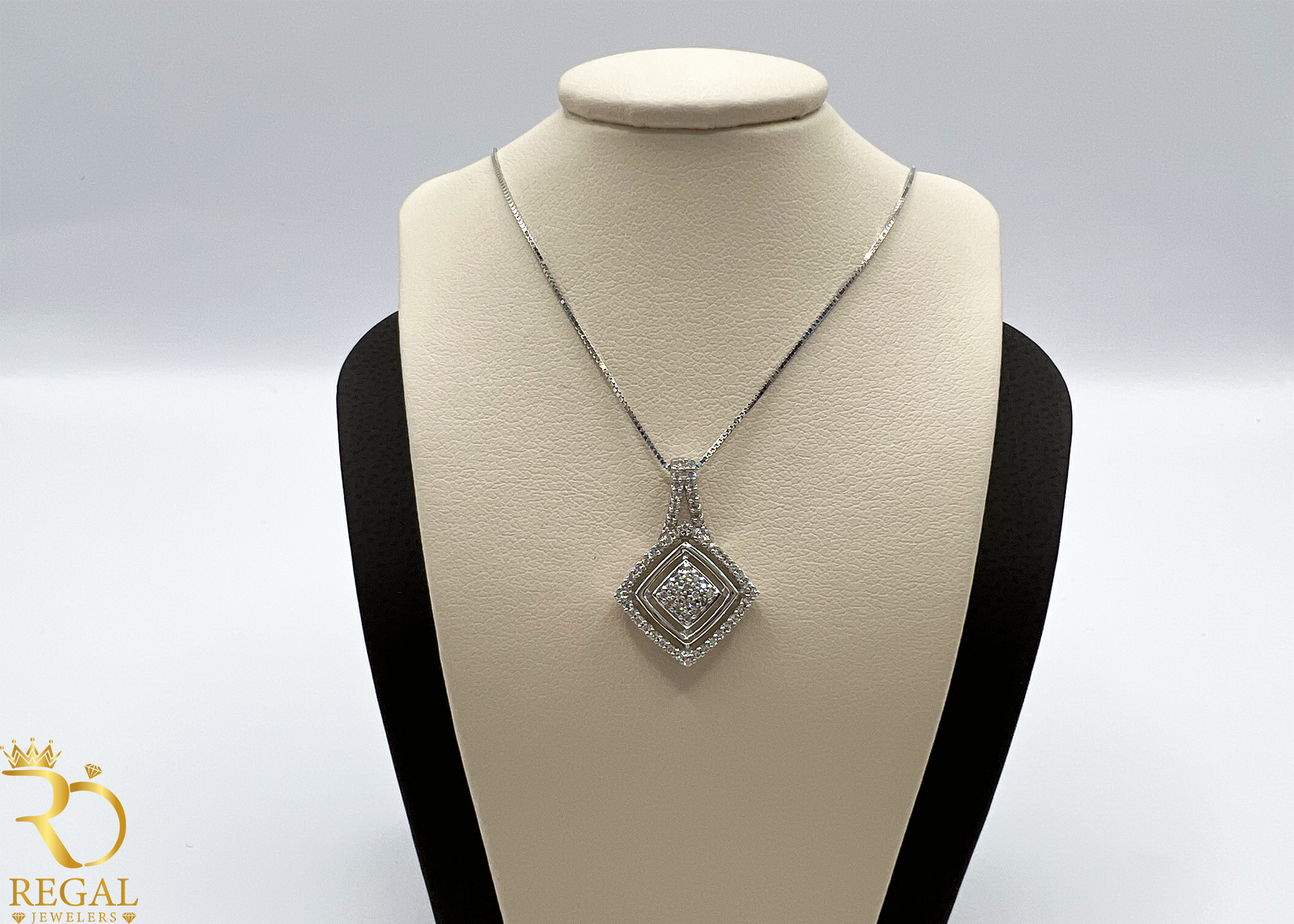 Female Pendant Necklace with Diamonds