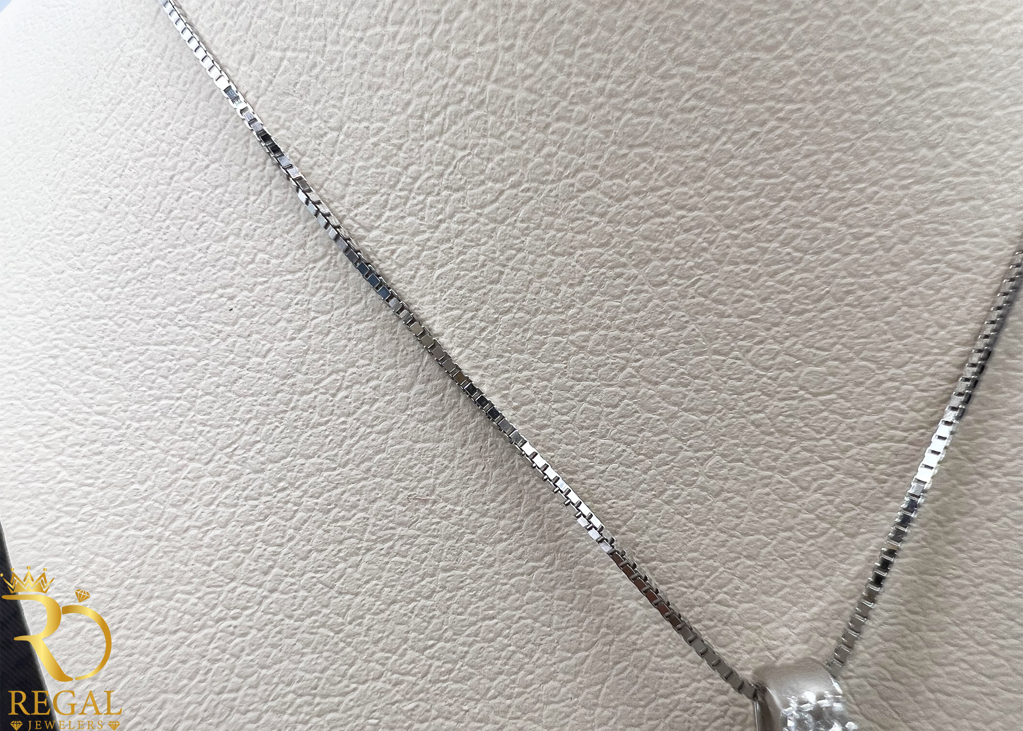 Female Pendant Necklace with Diamonds