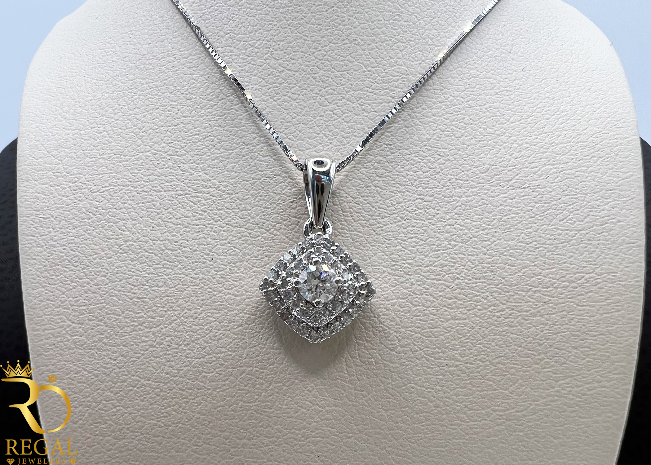 Female Pendant Necklace with Diamonds