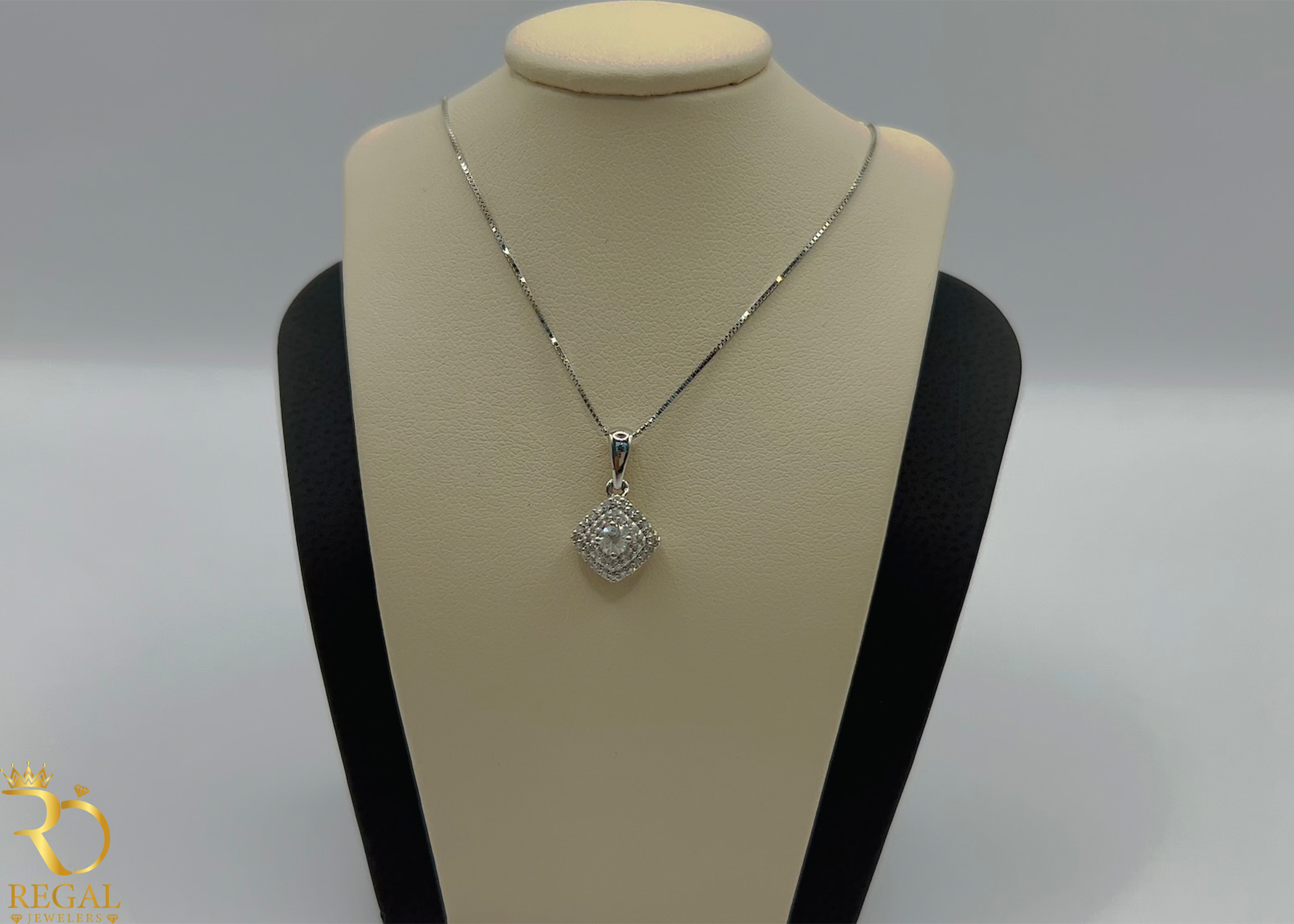 Female Pendant Necklace with Diamonds