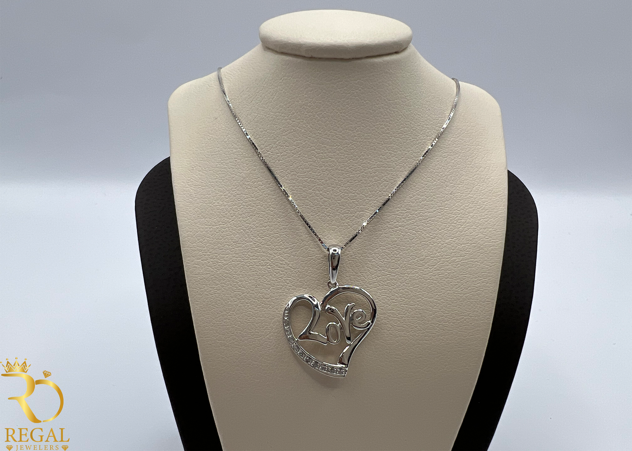 Female Pendant Necklace with Diamonds