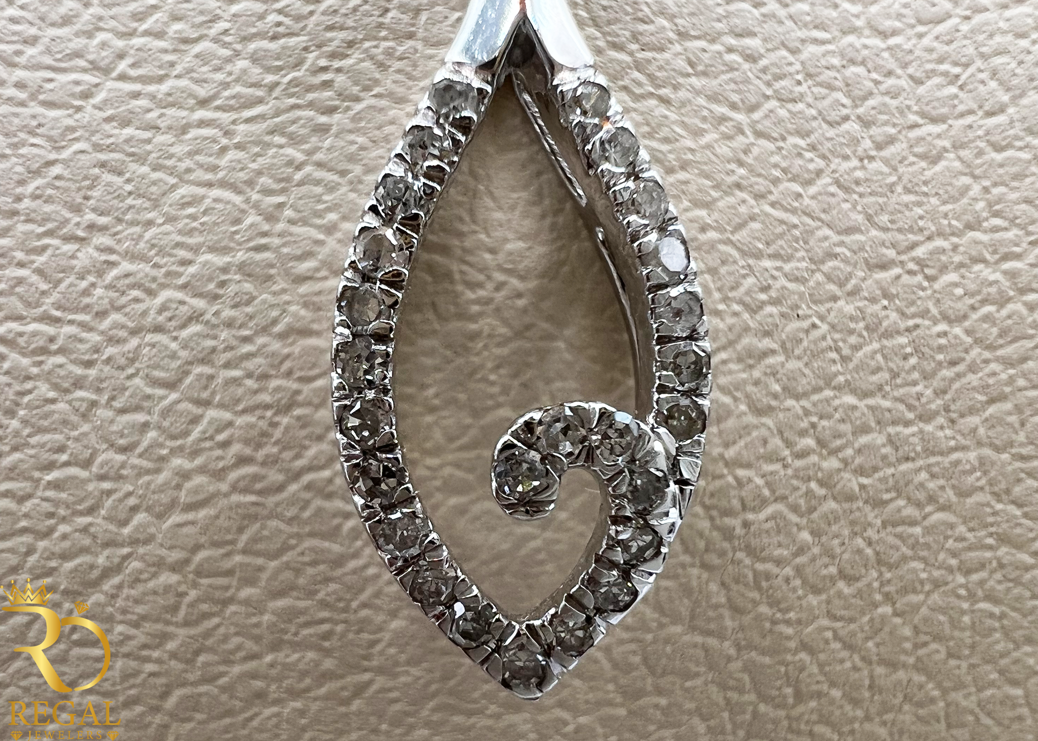 Female Pendant Necklace with Diamonds