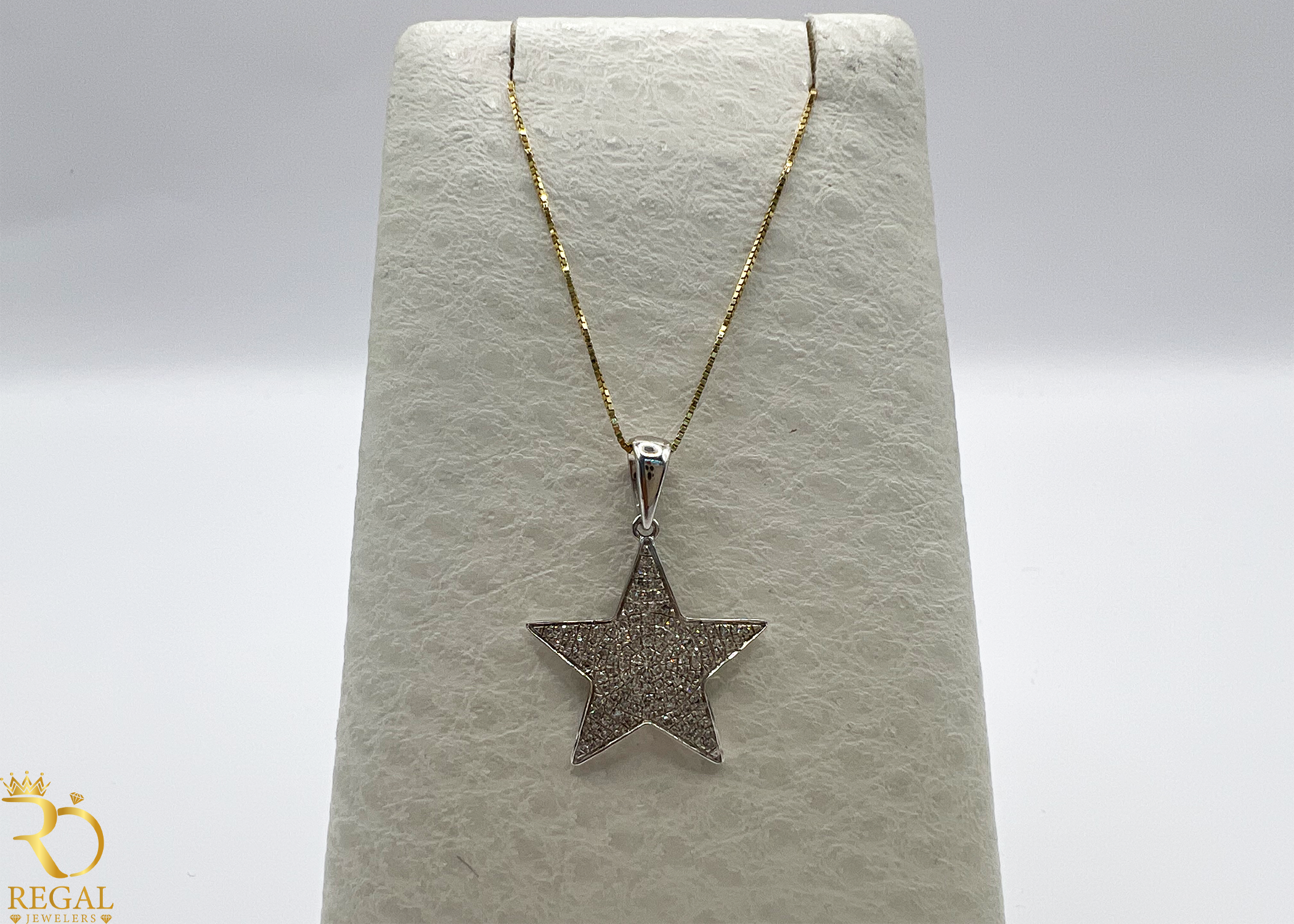 Female Pendant Necklace with Diamonds