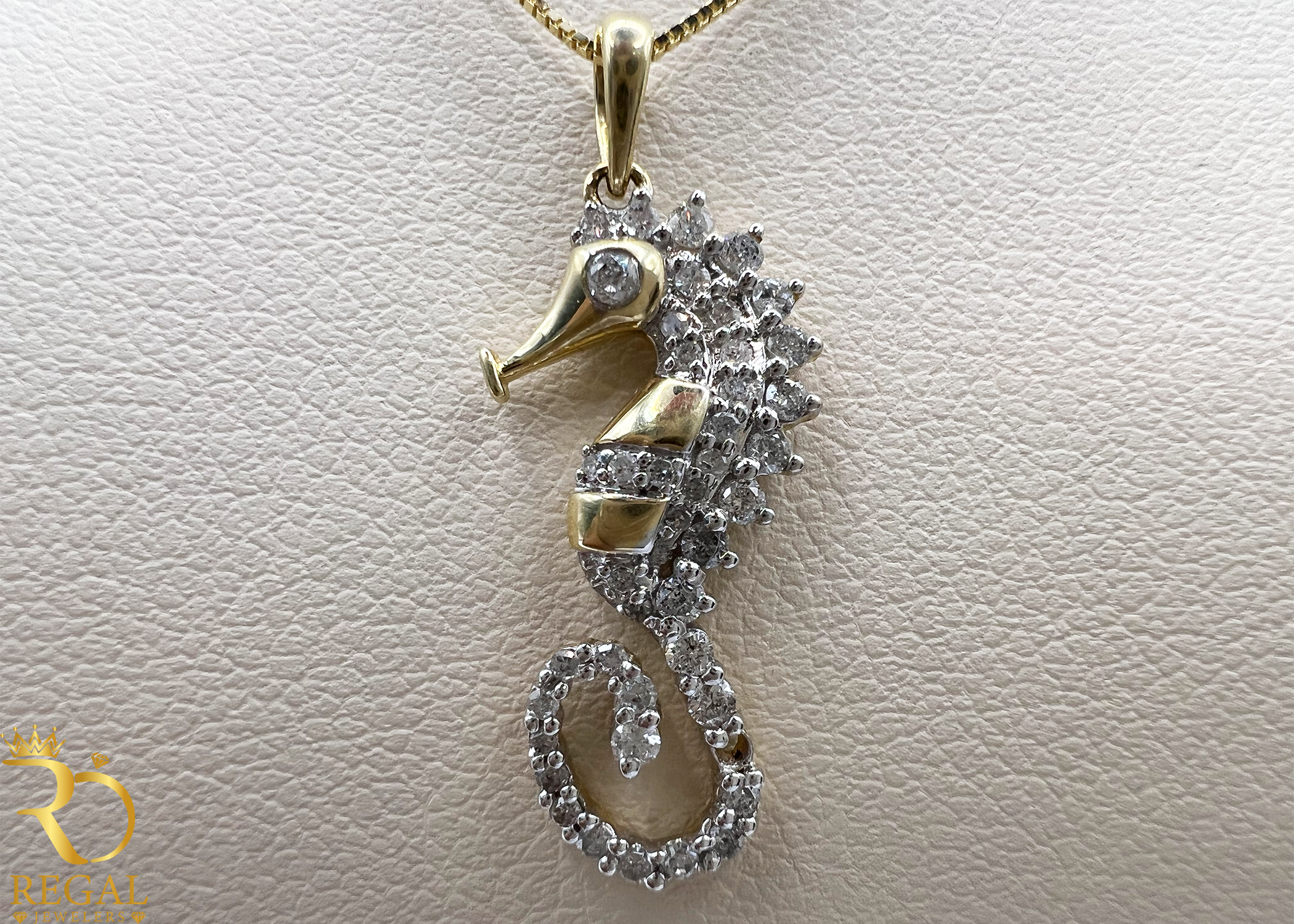 Female Pendant Necklace with Diamonds