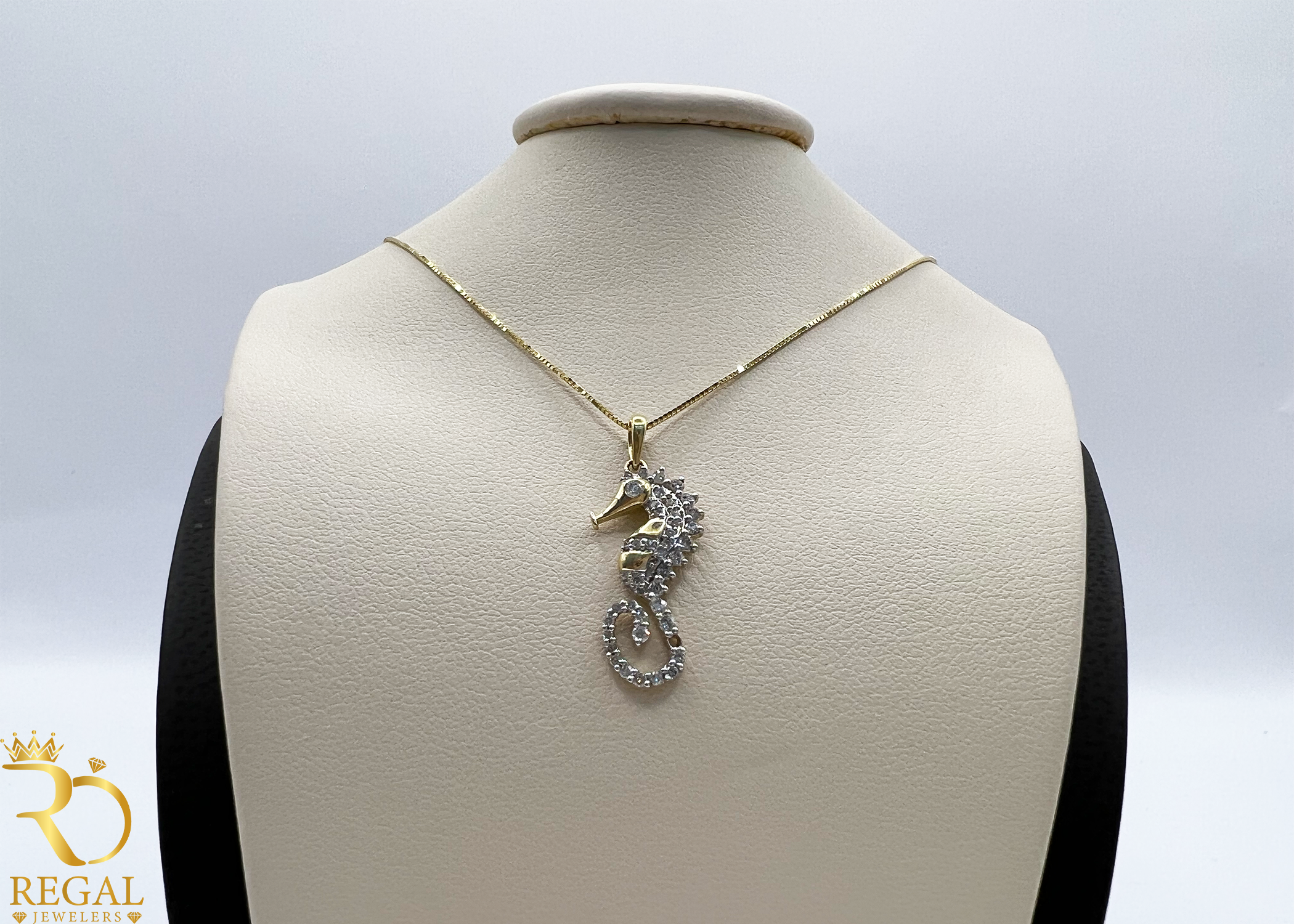 Female Pendant Necklace with Diamonds