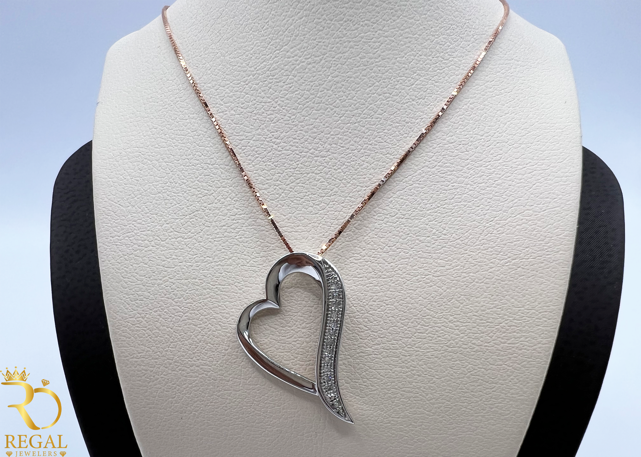 Female Pendant Necklace with Diamonds