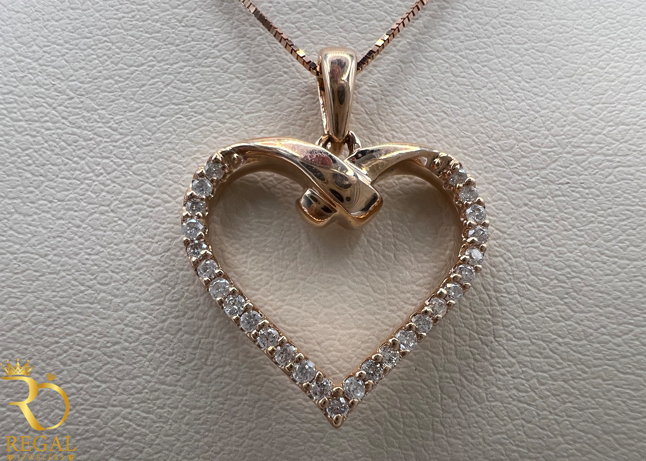 Female Pendant Necklace with Diamonds