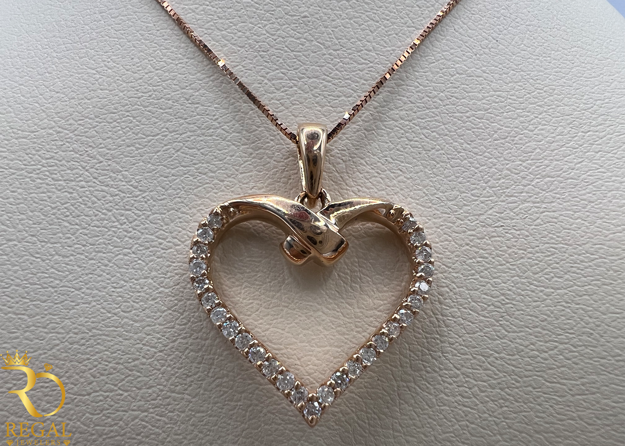 Female Pendant Necklace with Diamonds