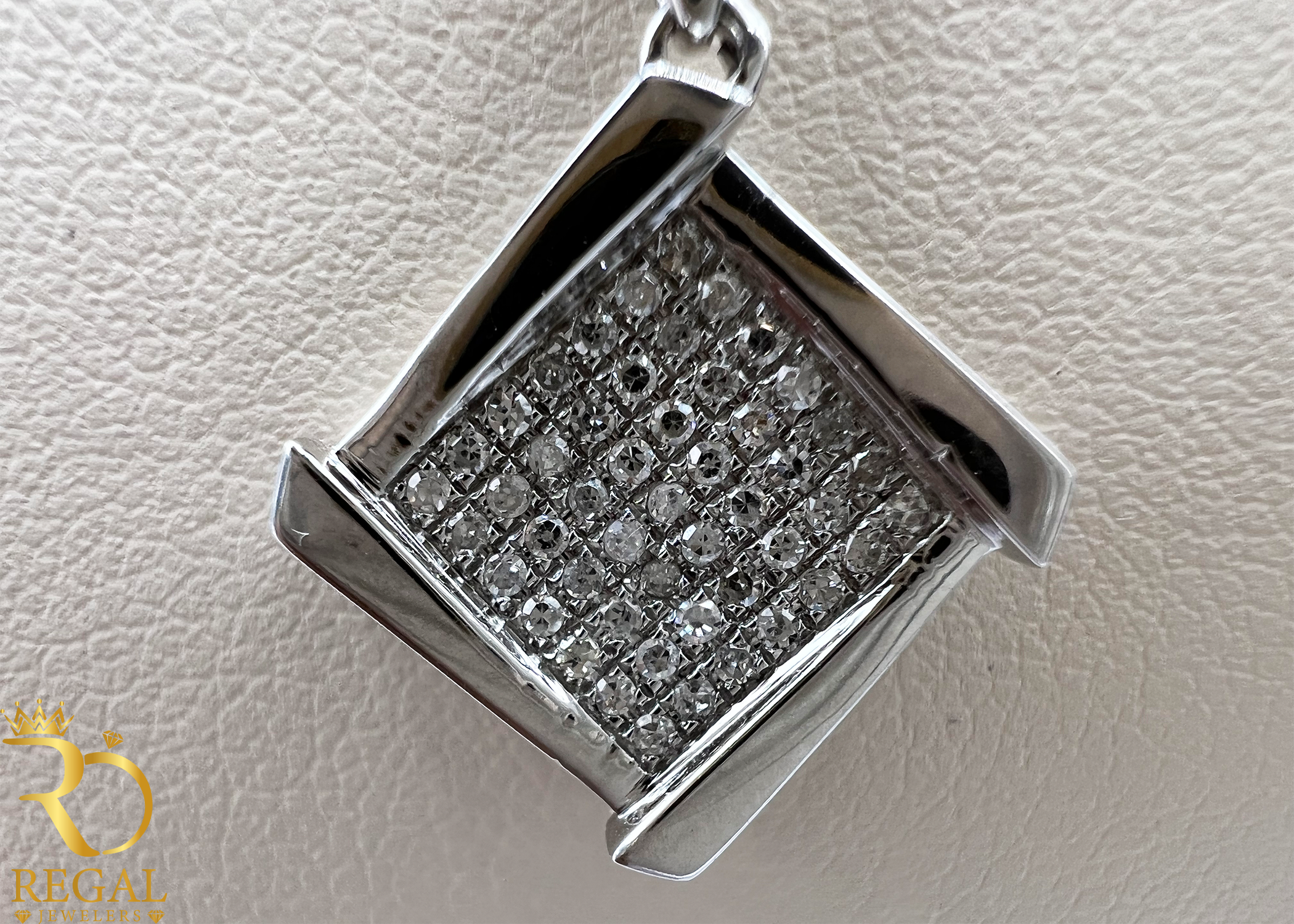 Female Pendant Necklace with Diamonds