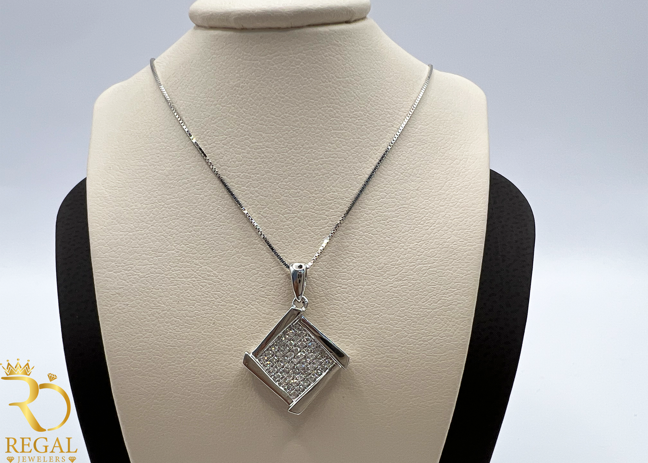 Female Pendant Necklace with Diamonds