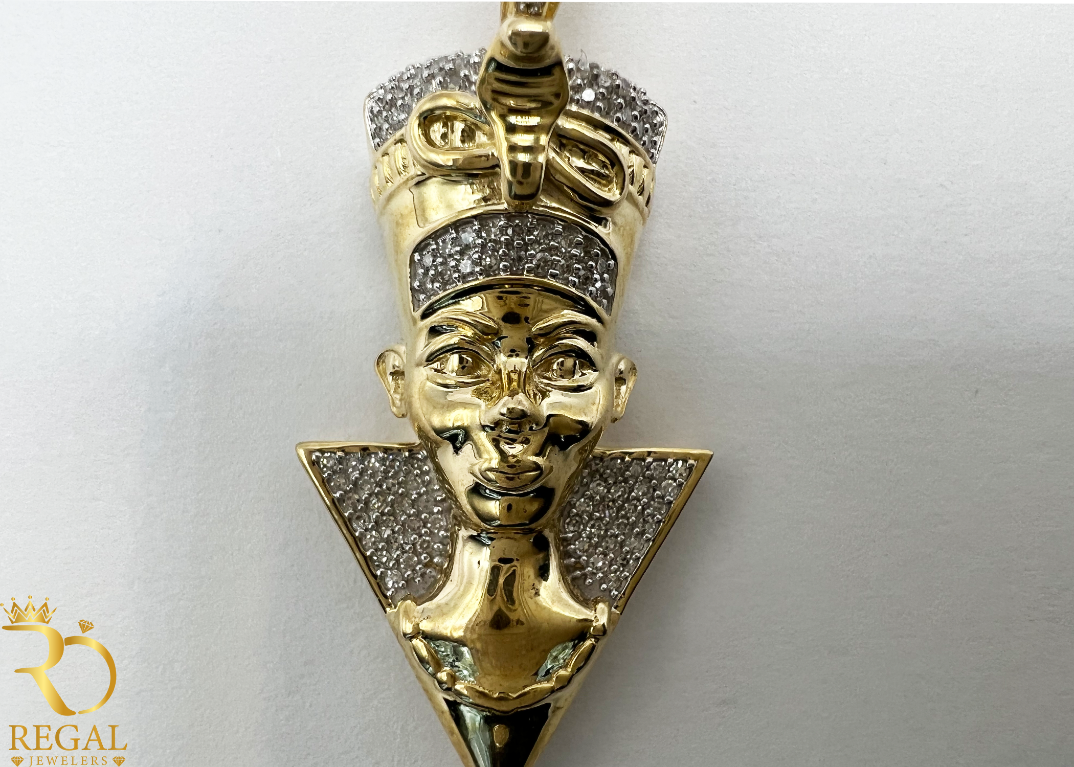 Egyptian King with Diamonds