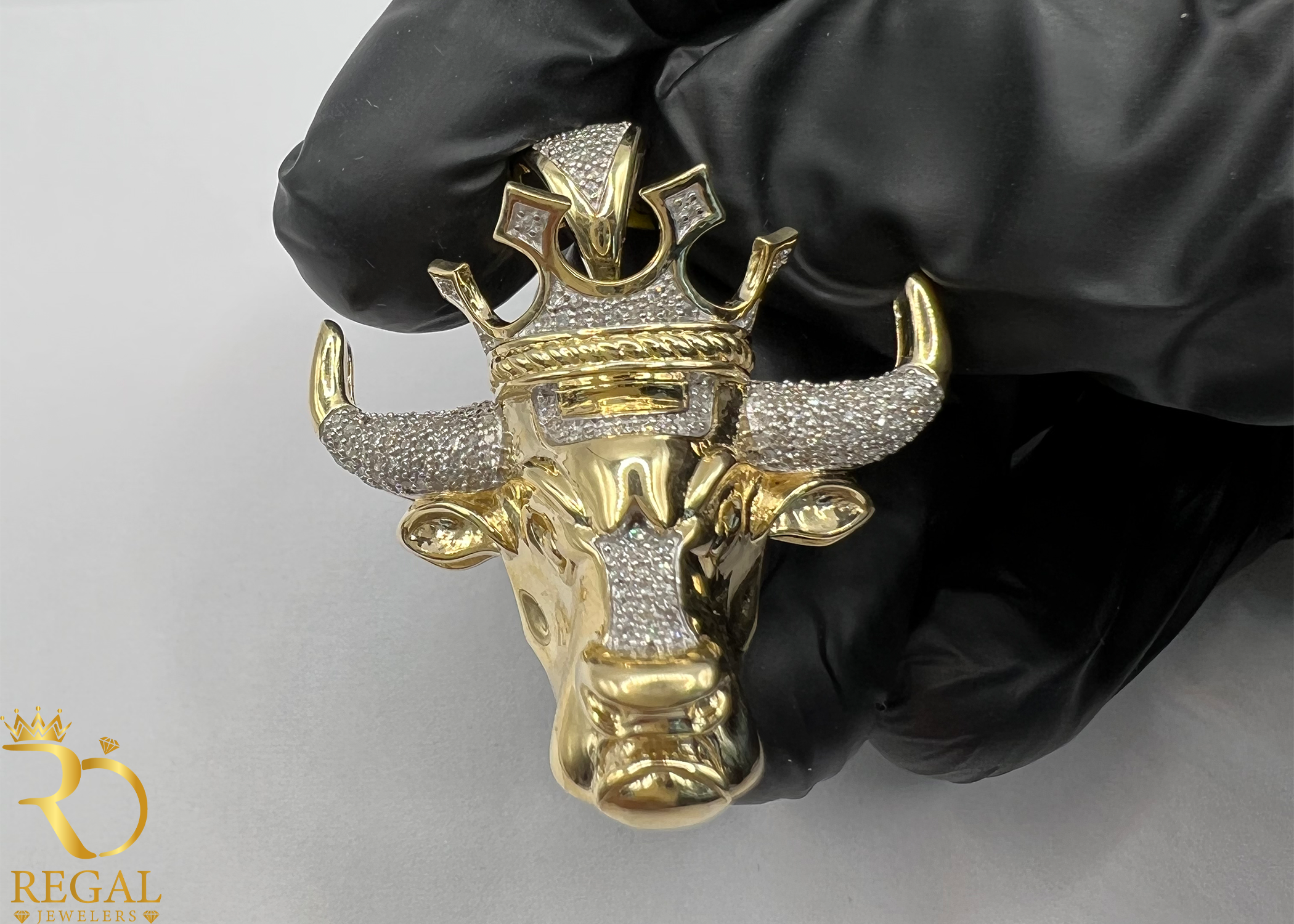 Bull Pendant with Diamonds