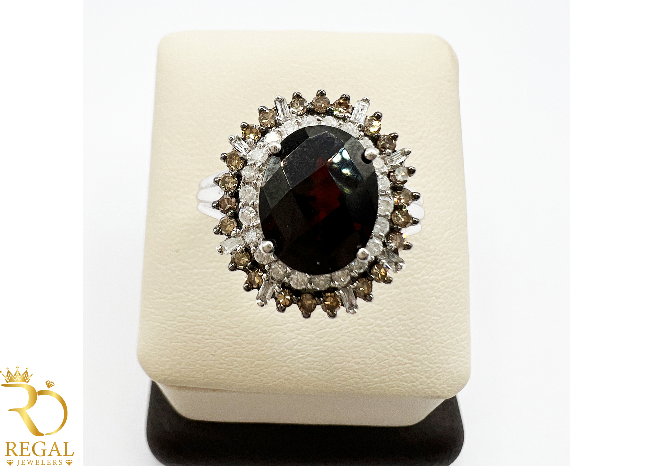 Engagement Ring With Garnet Stone & Diamonds