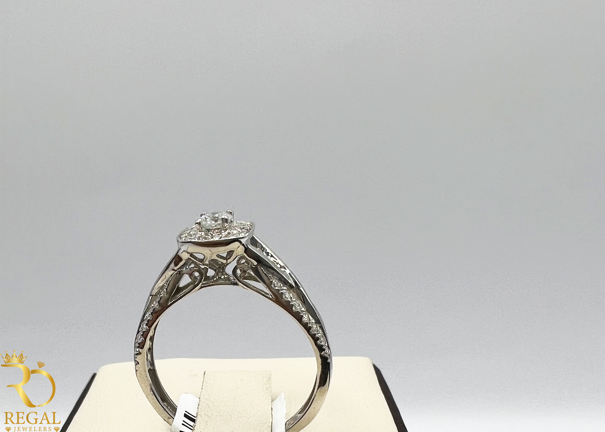 Engagement Ring With Diamonds