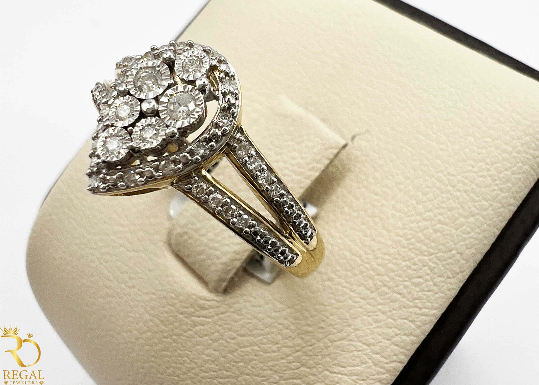 Engagement Ring With Diamonds