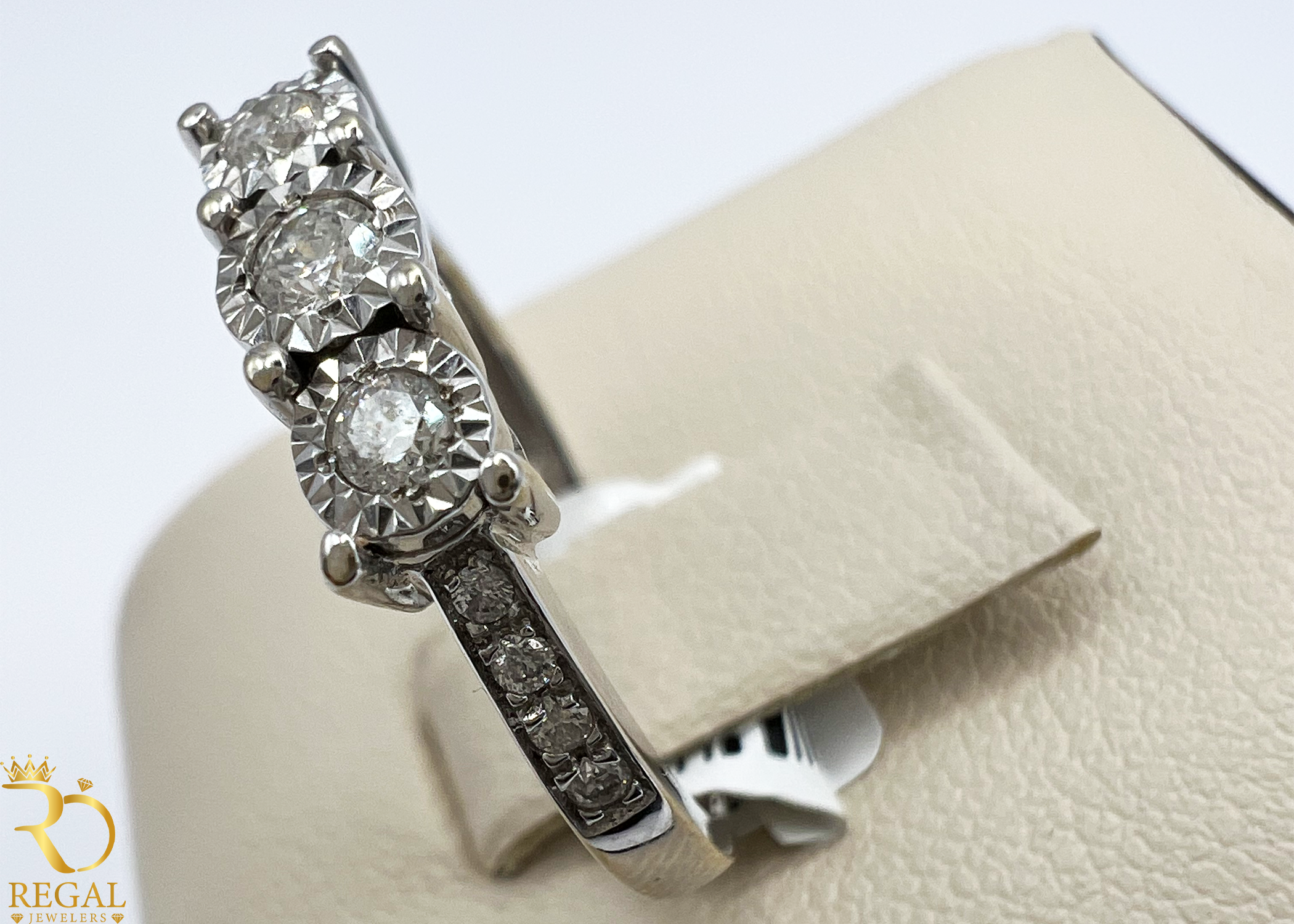 Engagement Ring With Diamonds