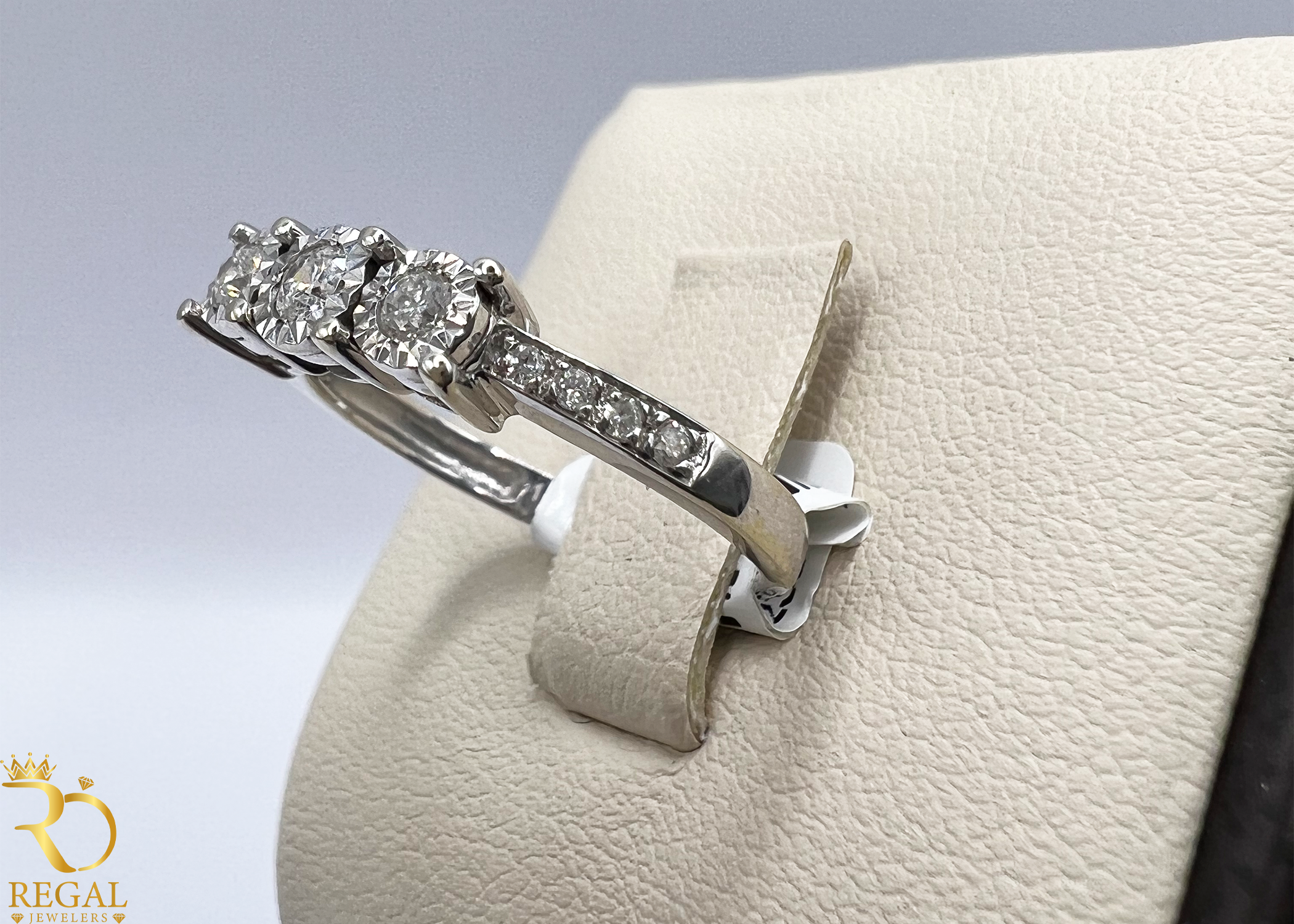 Engagement Ring With Diamonds