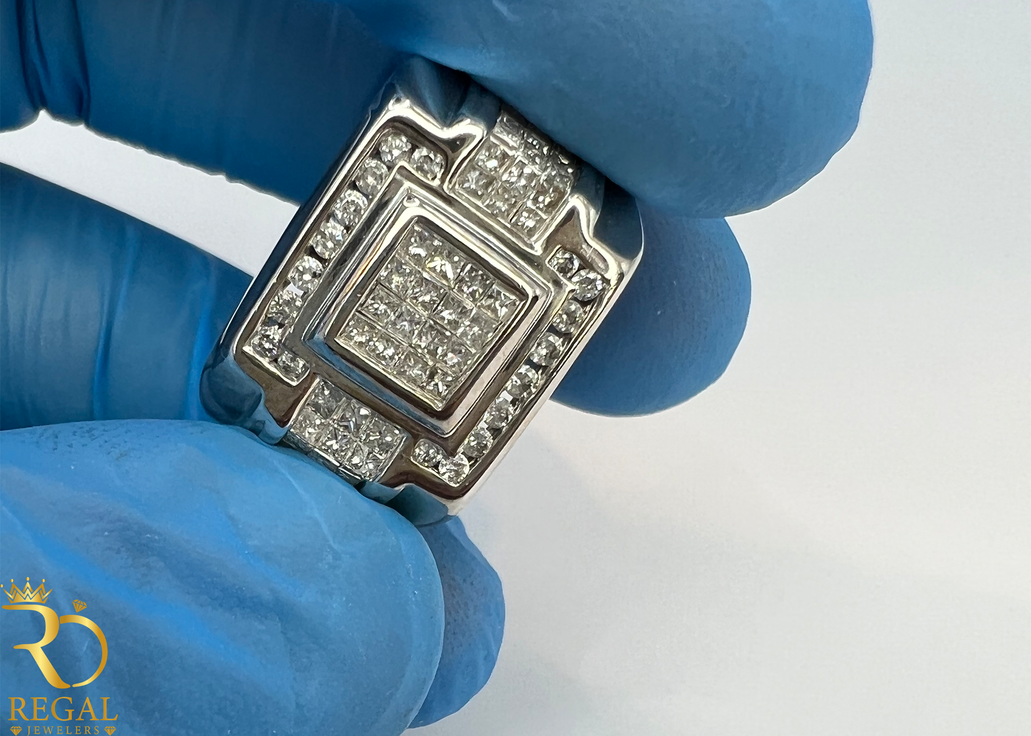 White Gold Pinky Ring with Diamonds