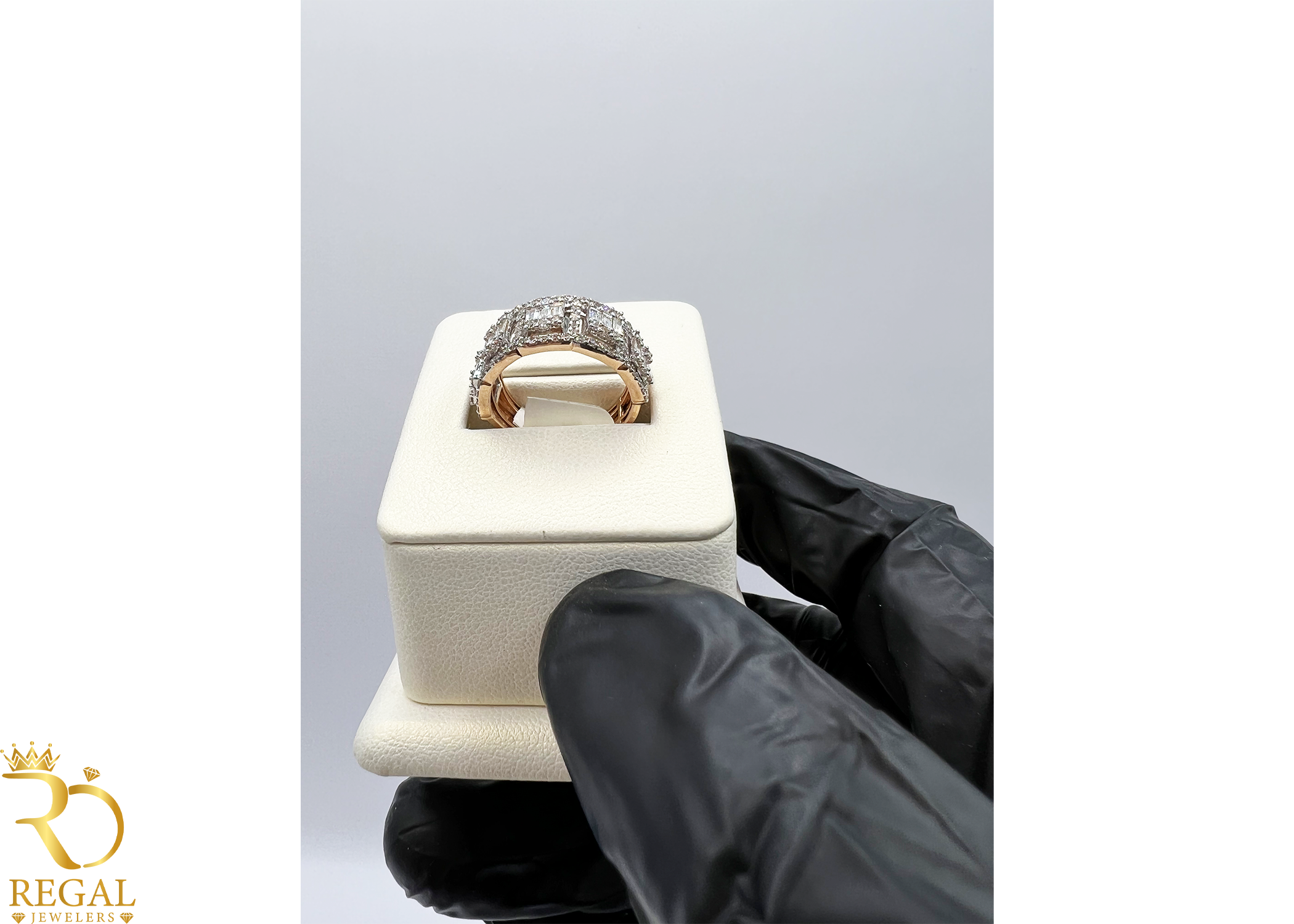 Regular Band with Diamonds