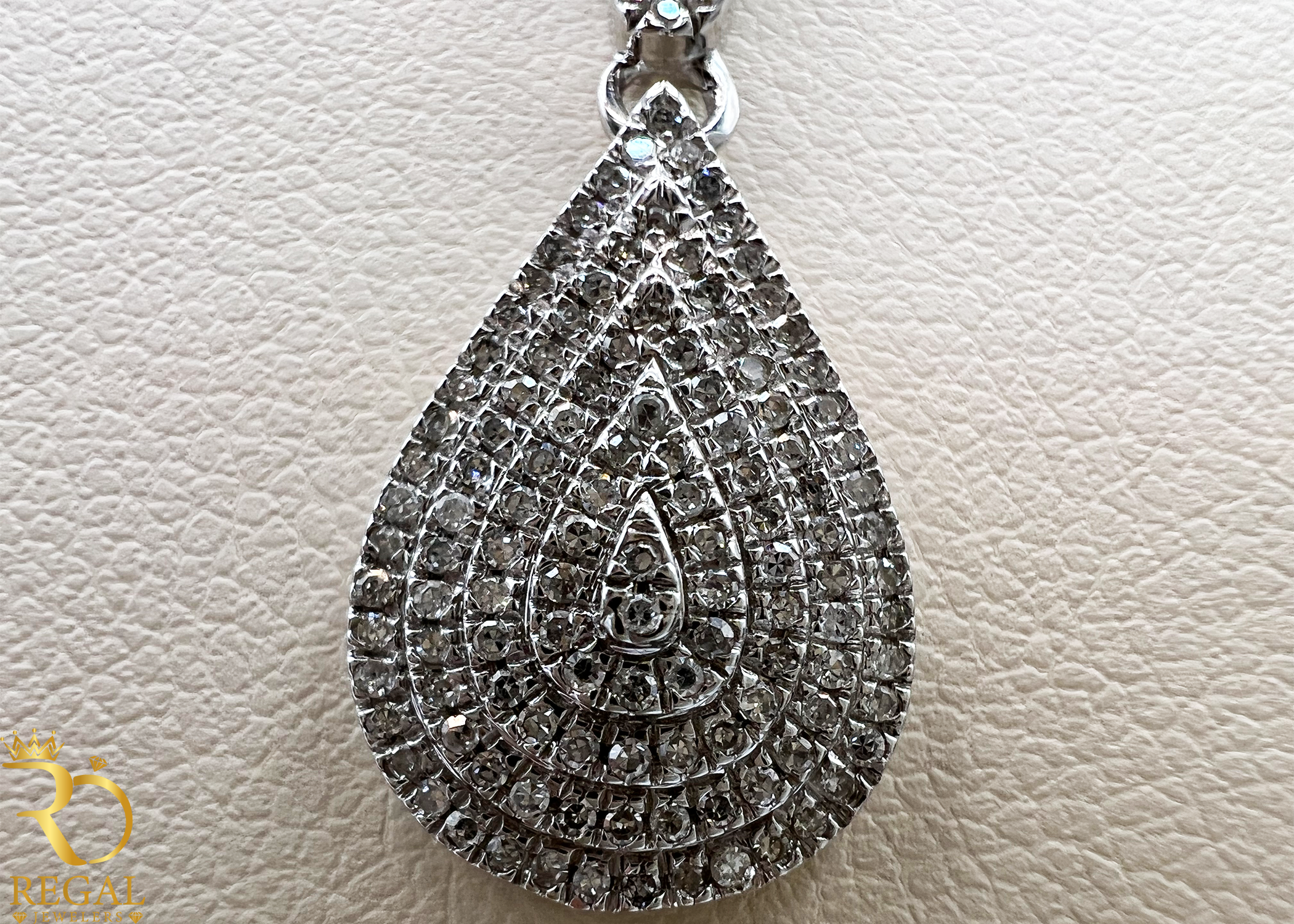 Female Pendant Necklace with Diamonds