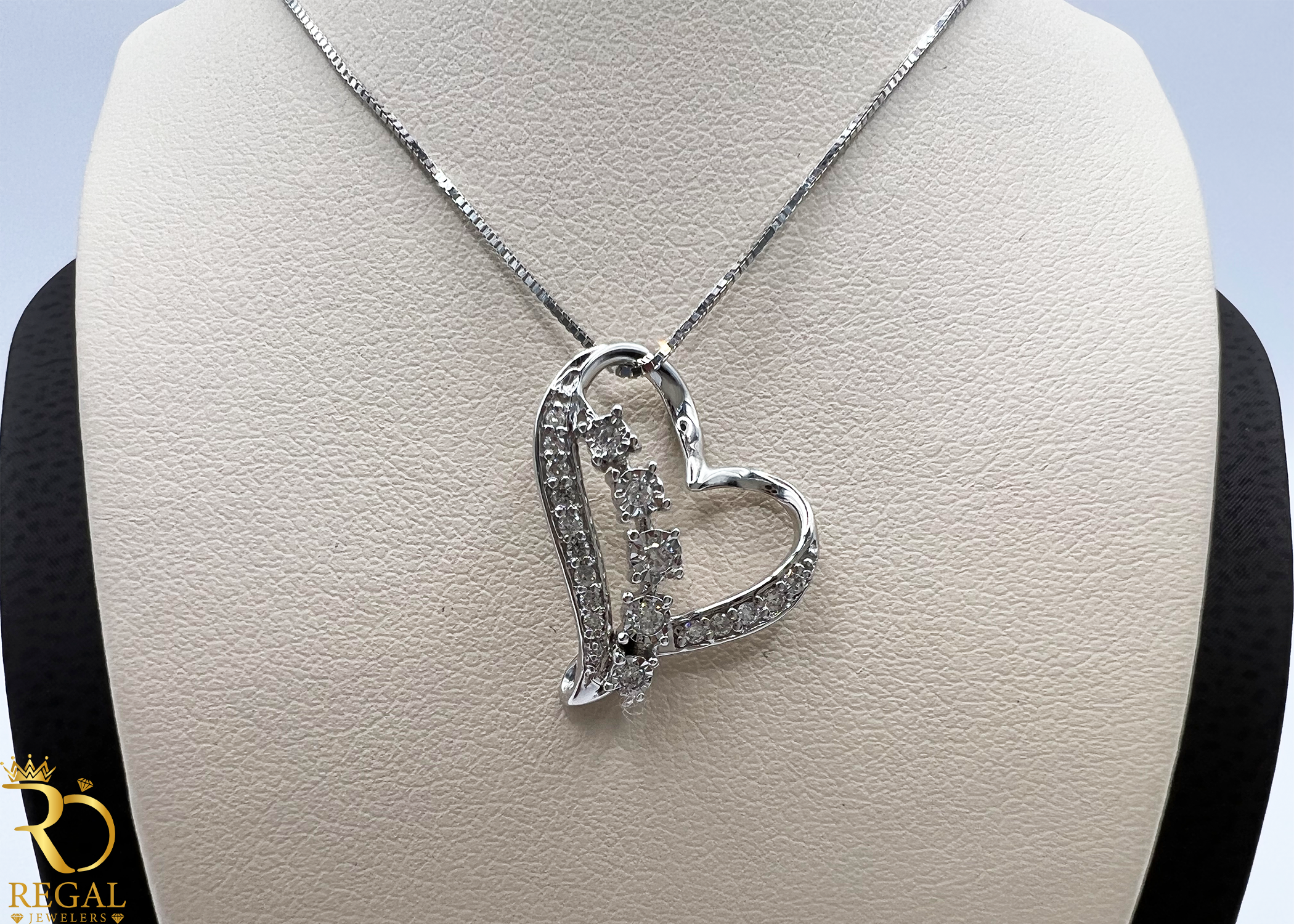 Female Pendant Necklace with Diamonds