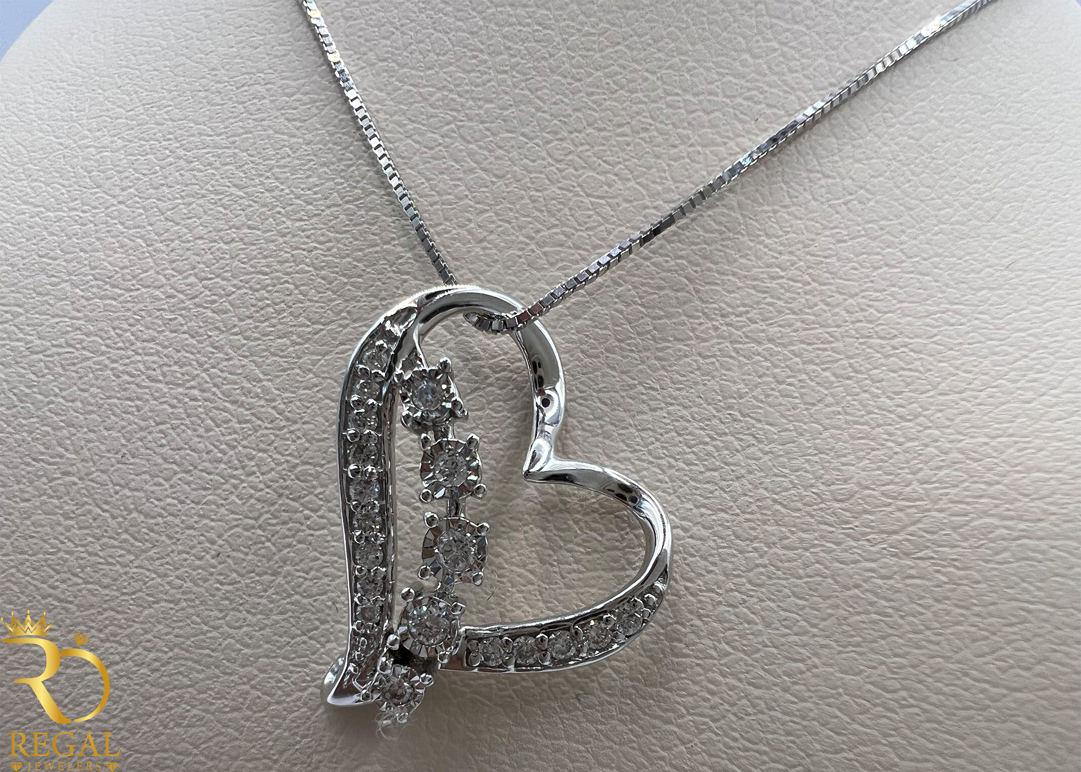 Female Pendant Necklace with Diamonds