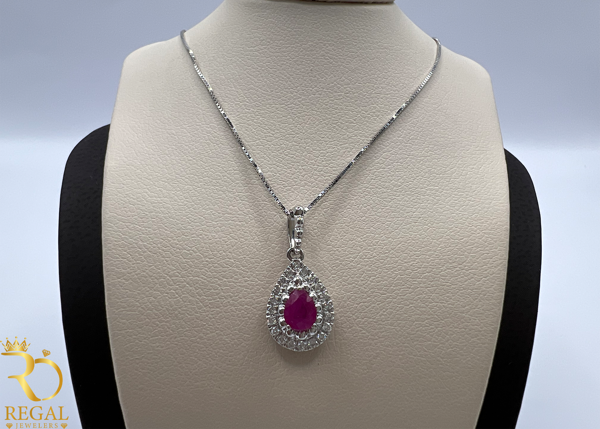 Female Pendant Necklace with Diamonds