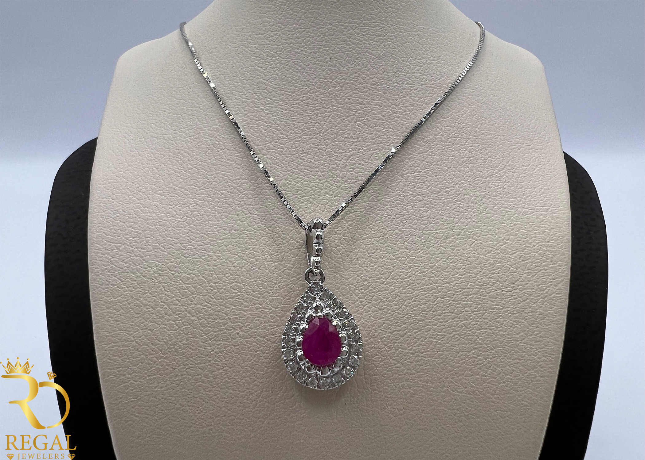 Female Pendant Necklace with Diamonds