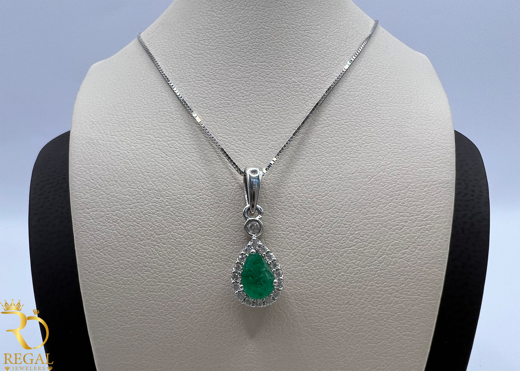 Female Pendant Necklace with Diamonds