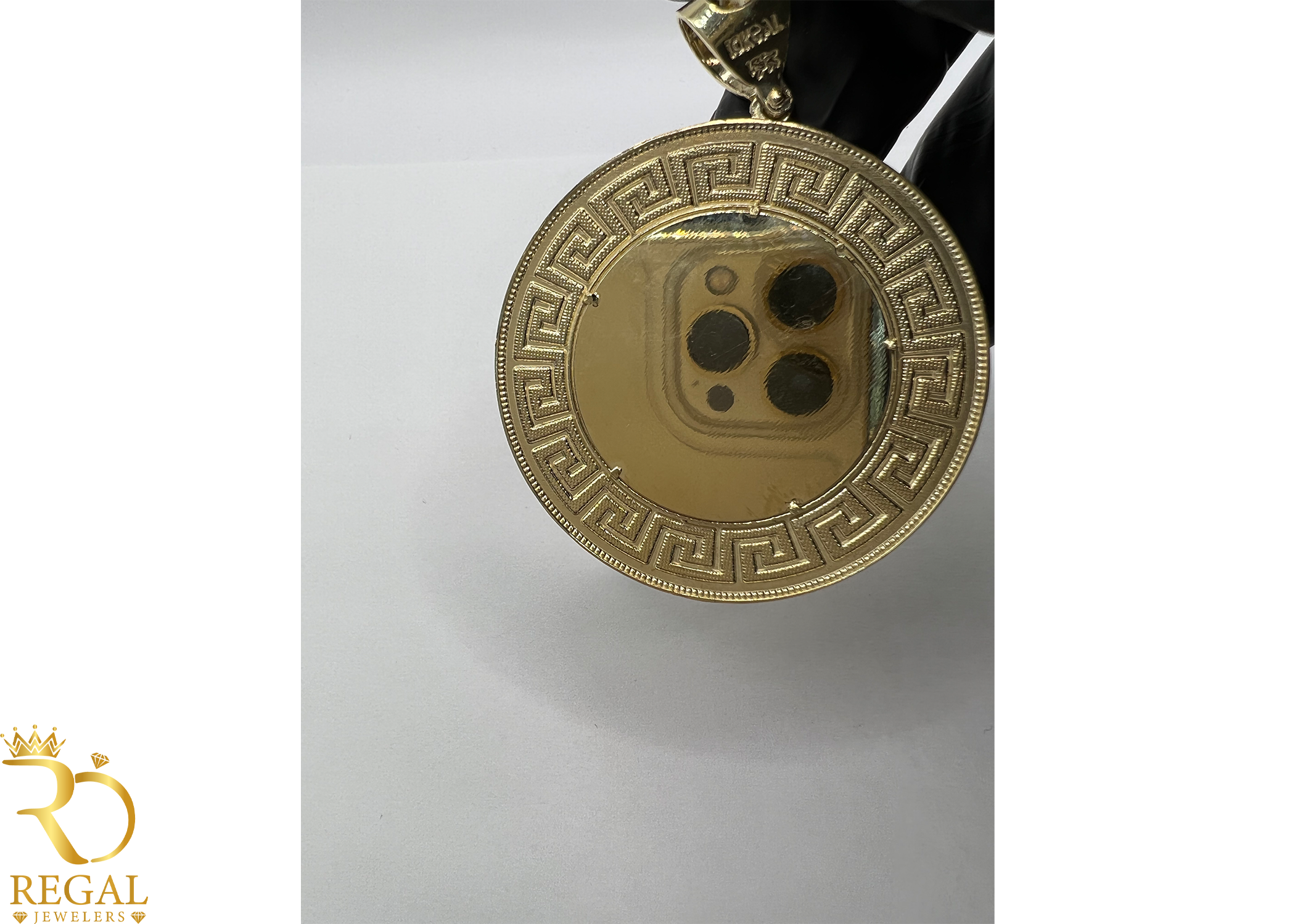 Gold Picture Pendant/Charm