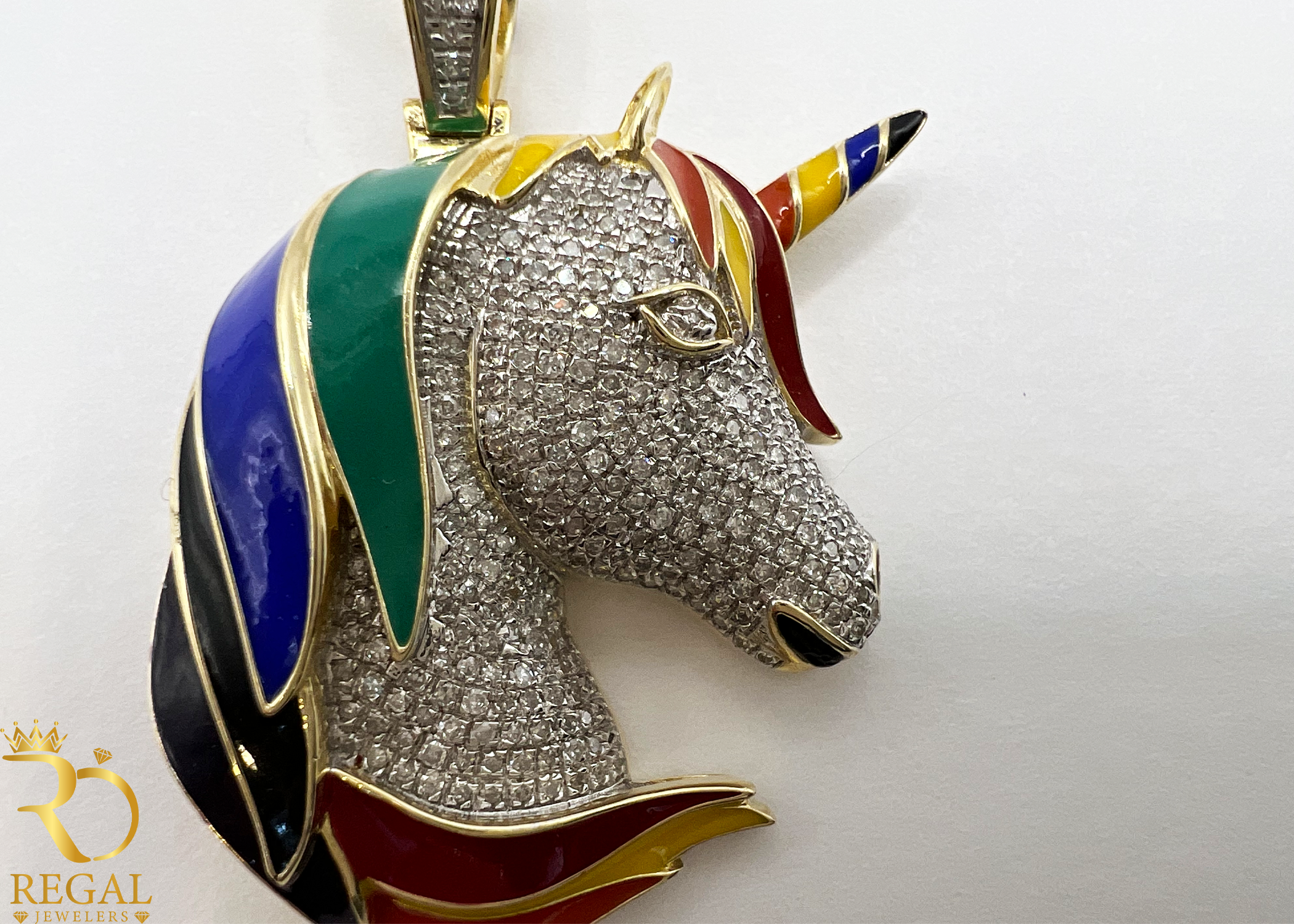 HORSE Pendant/Charm with Diamonds