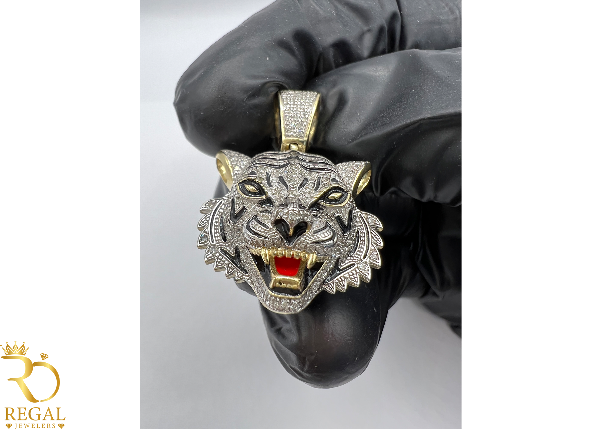 TIGER Pendant/Charm with Diamonds