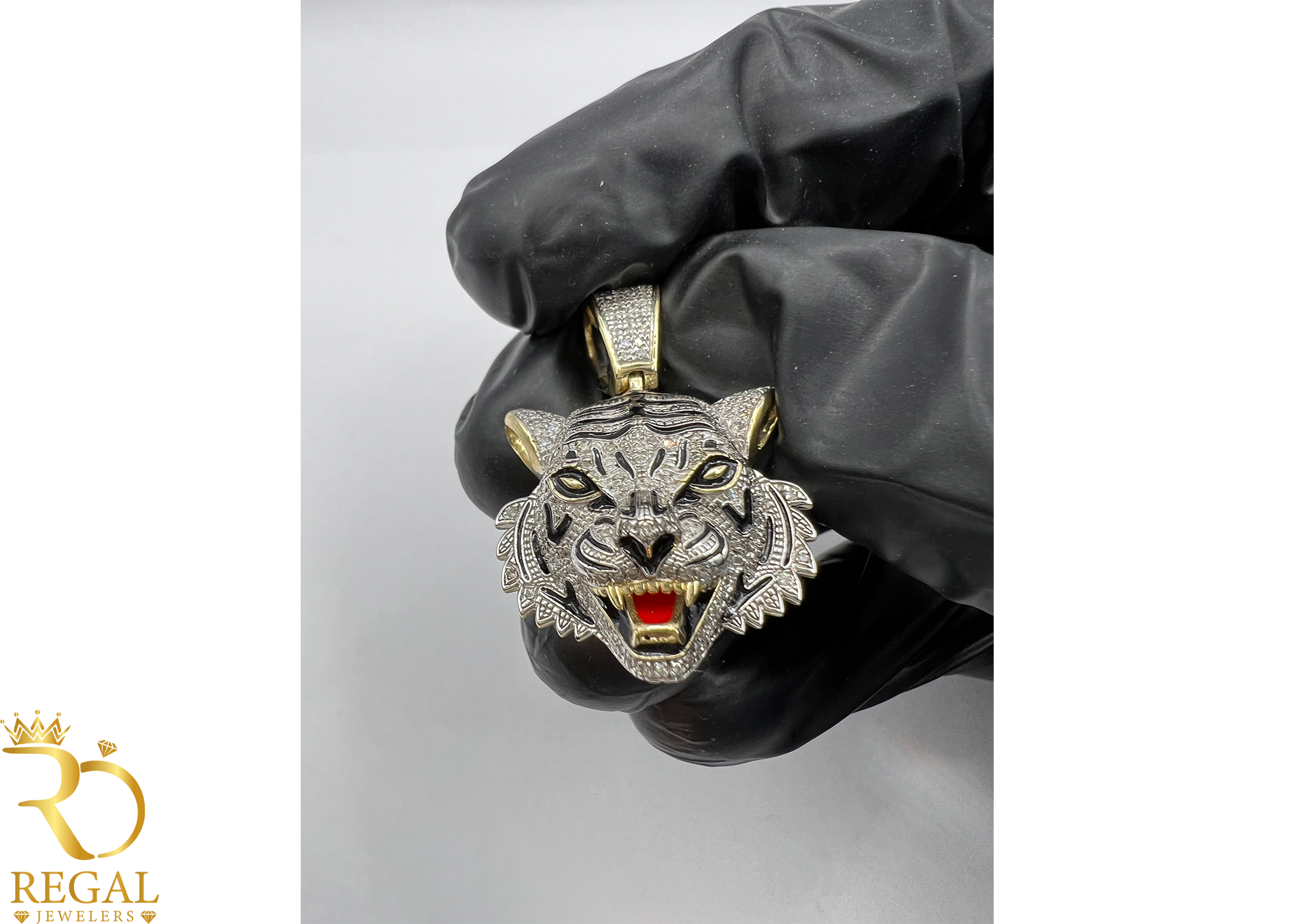 TIGER Pendant/Charm with Diamonds