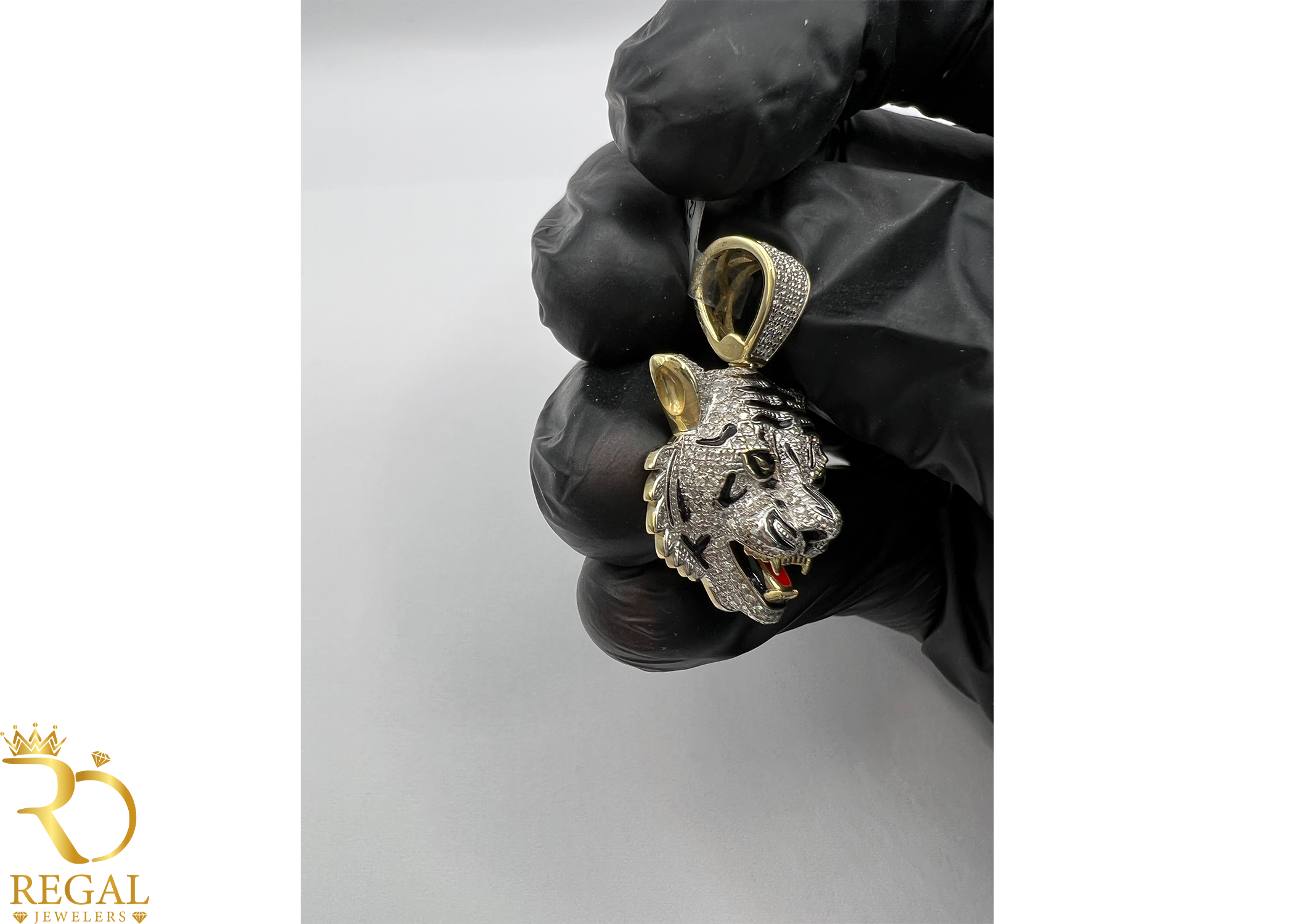 TIGER Pendant/Charm with Diamonds