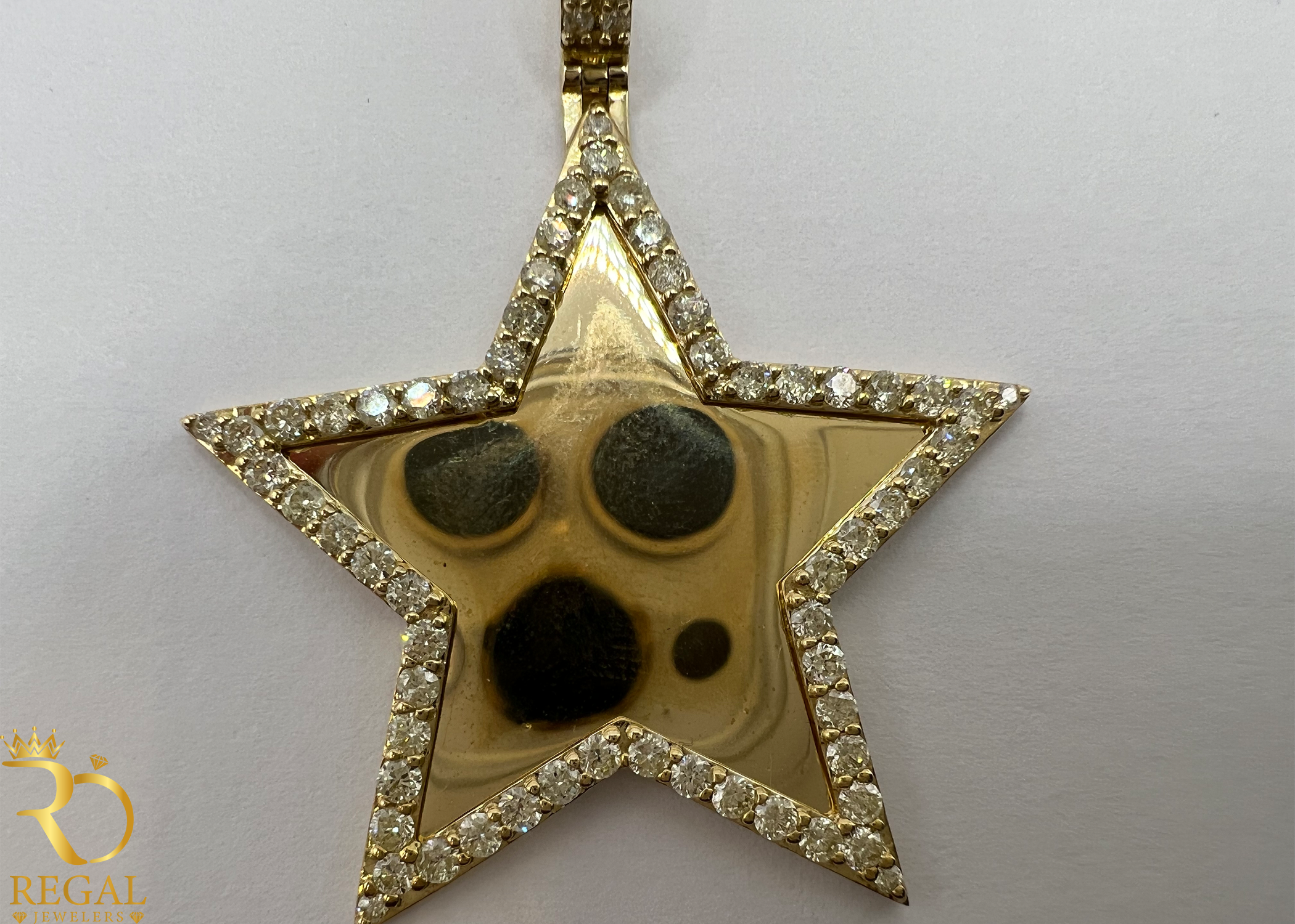 STAR Picture Pendant/Charm with Diamonds