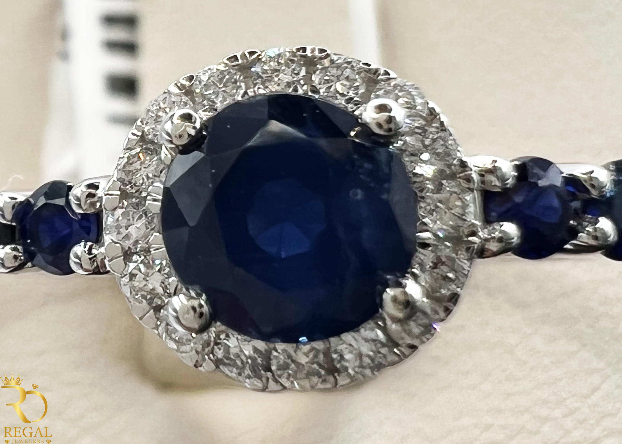 Engagement Ring With Blue Sapphire Stone & Diamonds