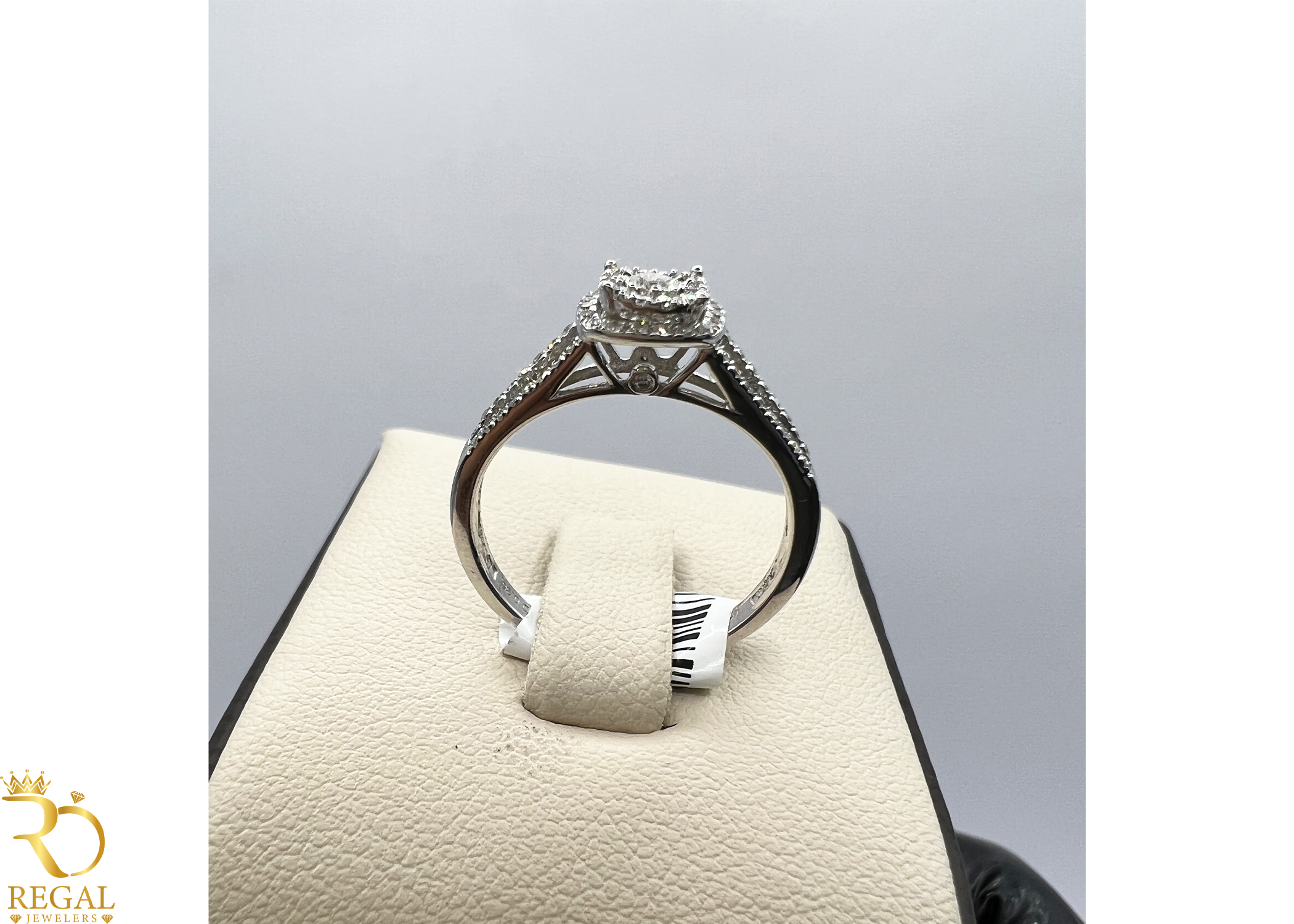 Engagement Ring With Diamonds